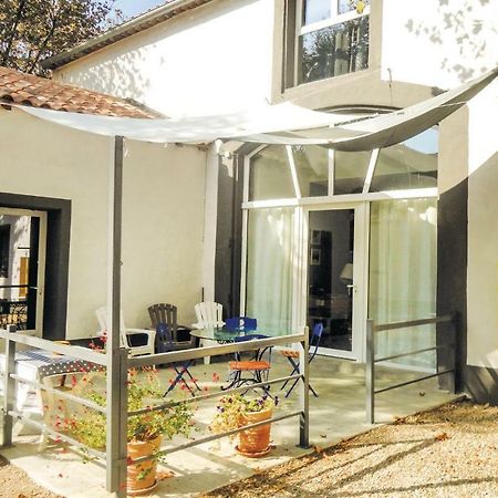 2 Bedroom Amazing Home In Narbonne Eksteriør bilde