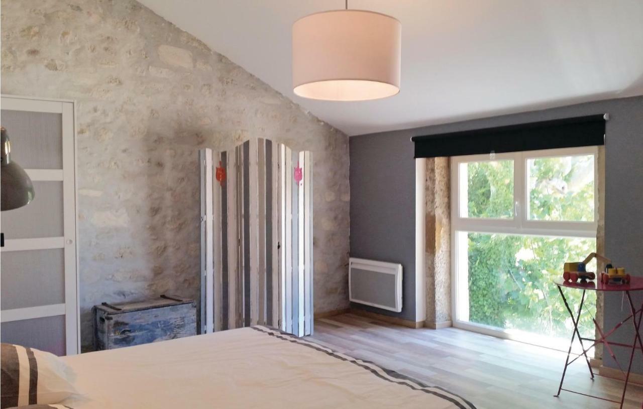 2 Bedroom Amazing Home In Narbonne Eksteriør bilde